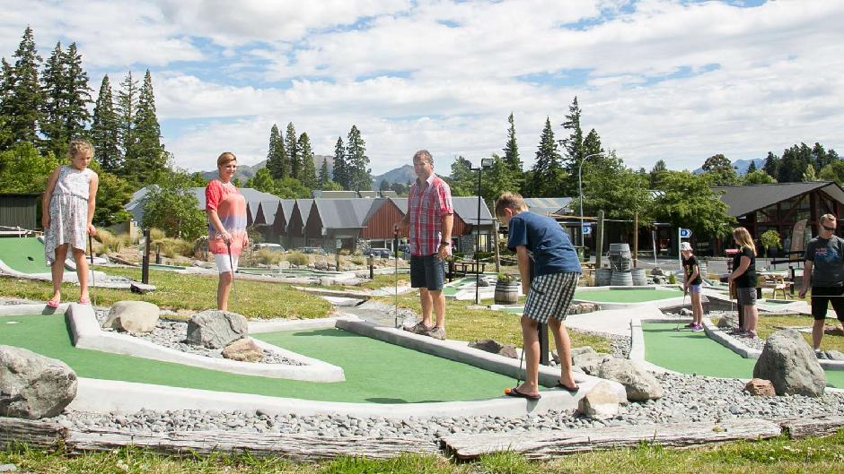 Experience a heart pumping Jetboat ride and a round of minigolf while in Hanmer Springs. 